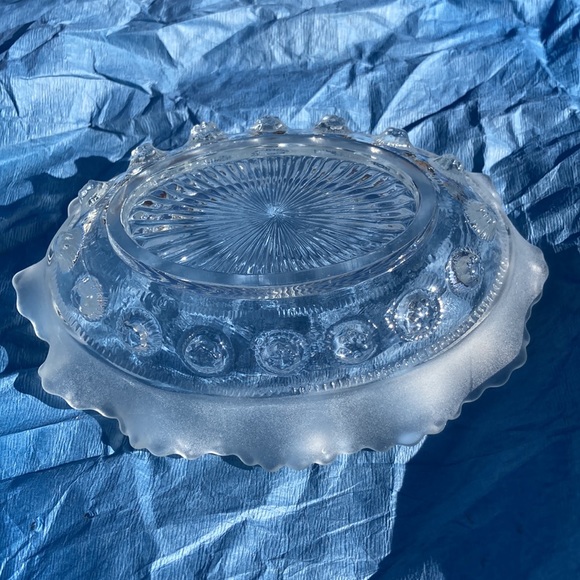 Rare Oval GLASS RELISH/TRINKET/Candy DISH w/decorative knobs &fluted ruffle edge - Picture 2 of 2